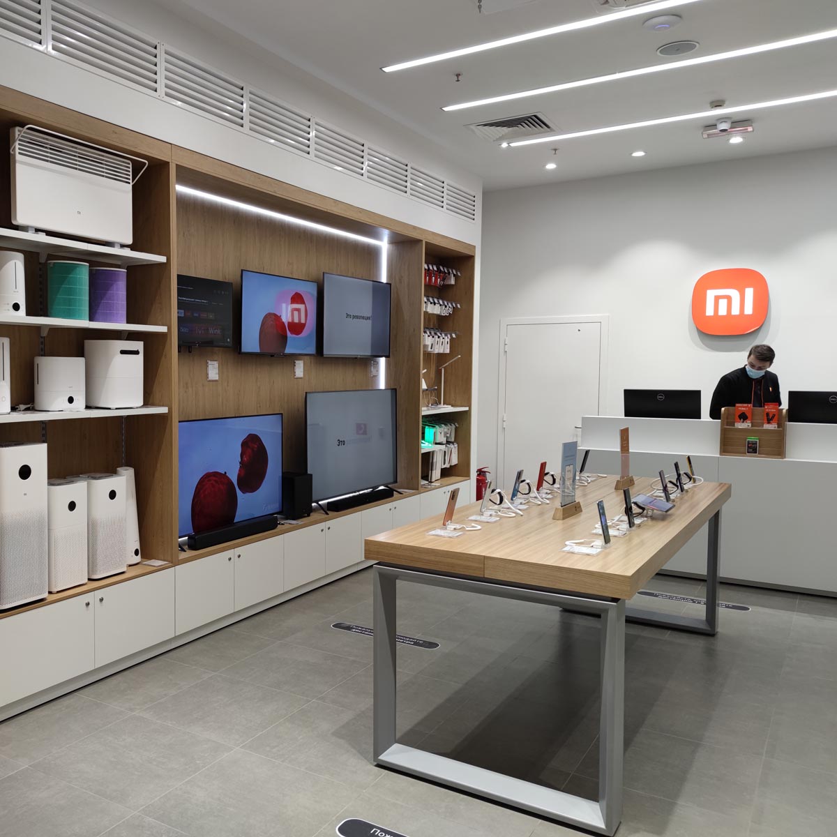 Xiaomi - Магазины в ТРК Континент на Звездной